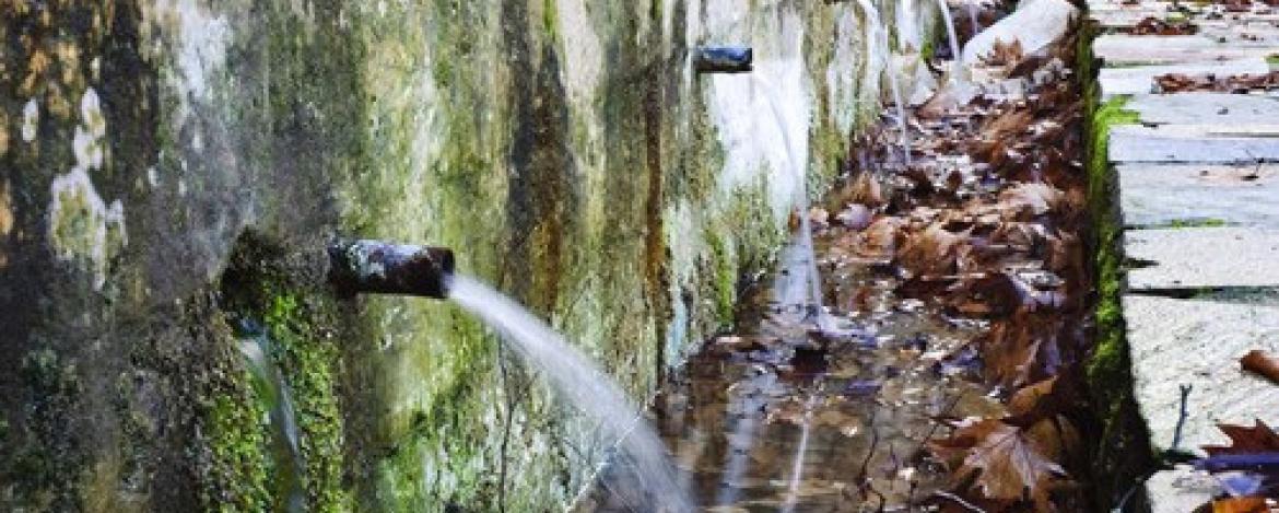 Traditional fountains